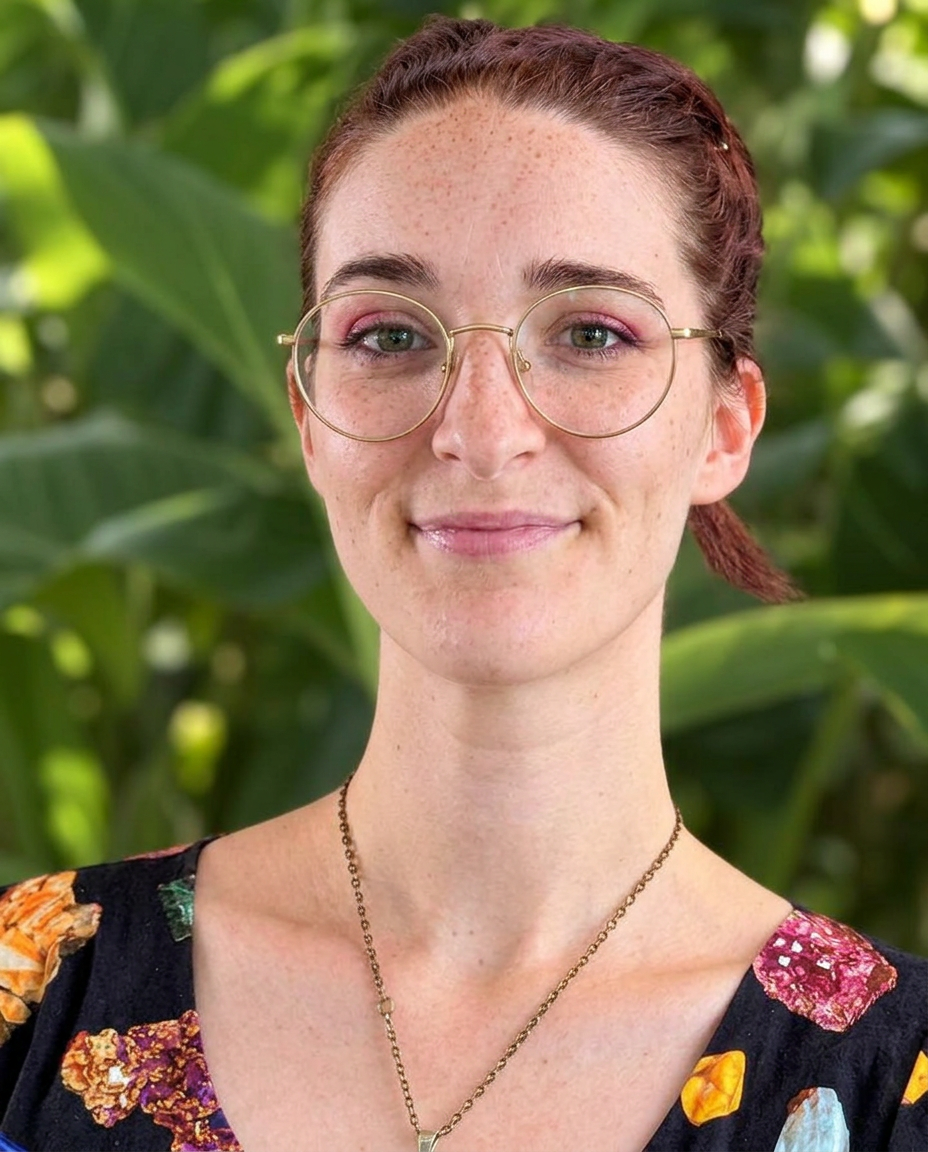 Portrait of Lauren Davidson
